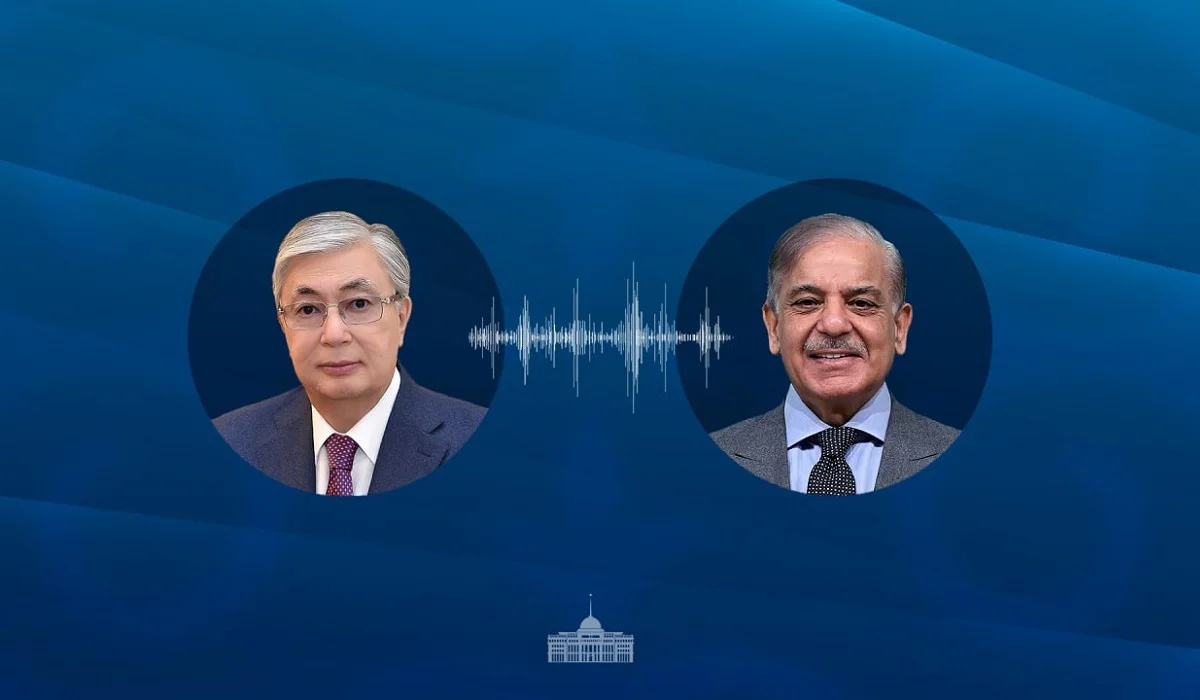 Пәкістанның премьер-министрі Тоқаевты референдумның табысты өтуімен құттықтады