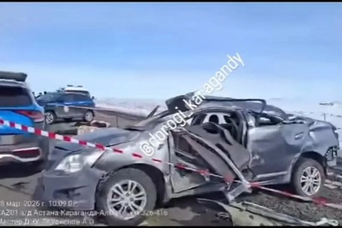 Қарағанды облысында жантүршігерлік жол апаты: үш адам қаза тапты