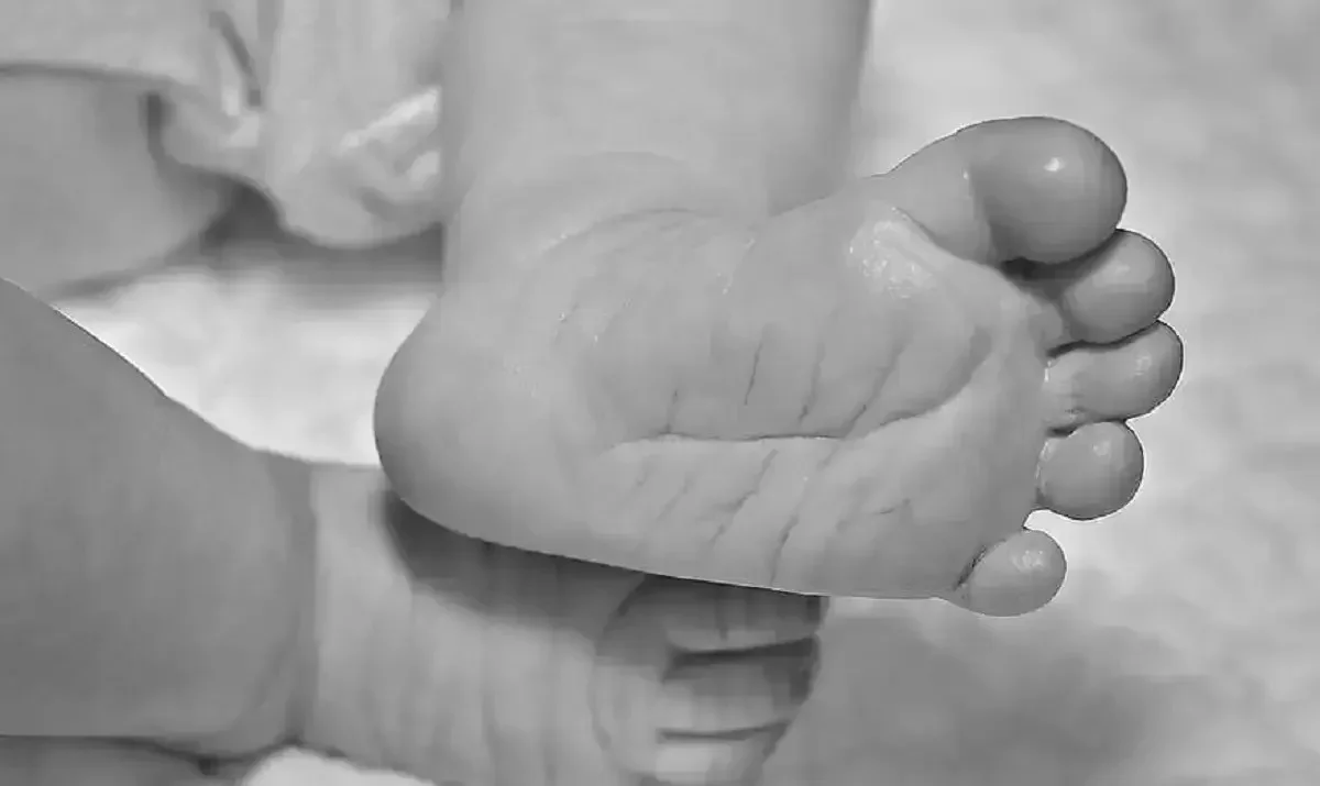 Ауруханаға барар жолда көз жұмған: Атырау облысында сәбидің өліміне қатысты тың мәлімет жарияланды