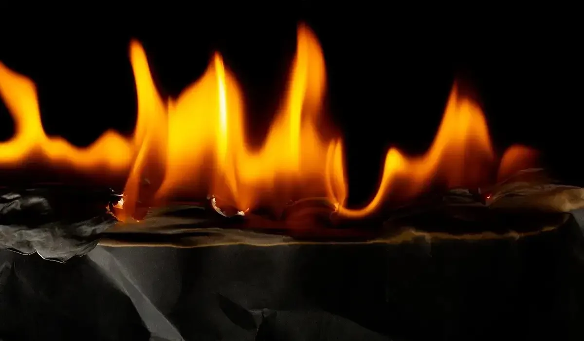 Оралда өрт сөндірушілер әйел адамды құтқарып қалды