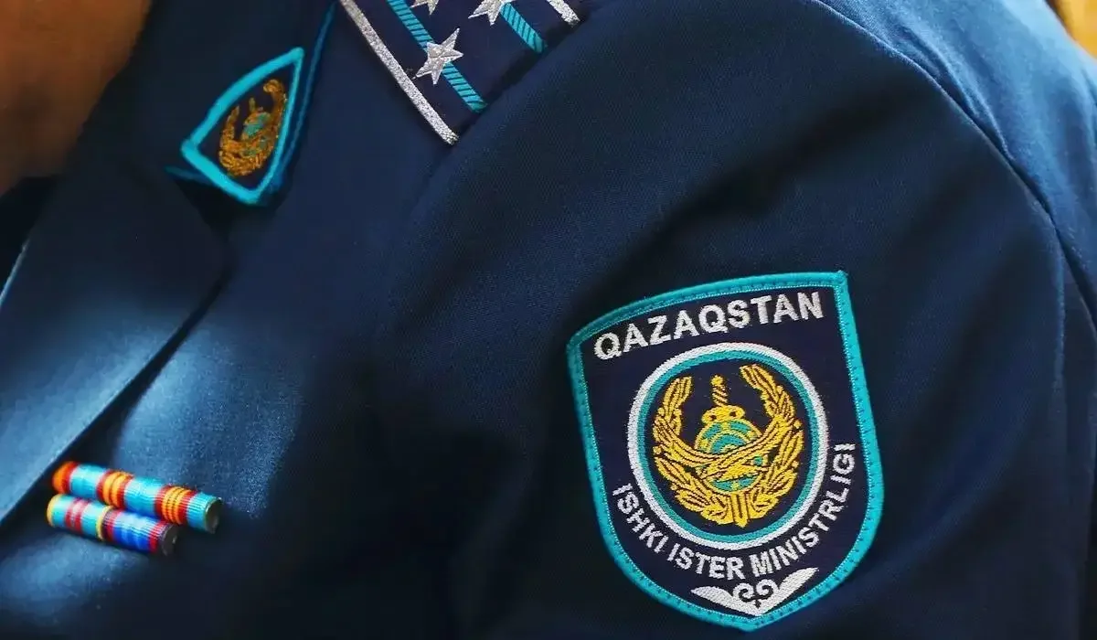 Астанадағы сауда орталықтарының бірінде жастар жаппай төбелескен