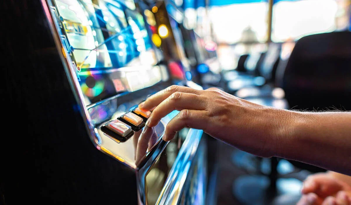 Сарыағаш тұрғыны заңсыз ойын бизнесін ұйымдастырып, 21 млн теңгеге жуық ақша тапқан