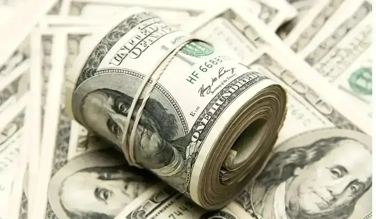 Доллар күн санап арзандап келеді: 1 сәуірге арналған бағамы жарияланды