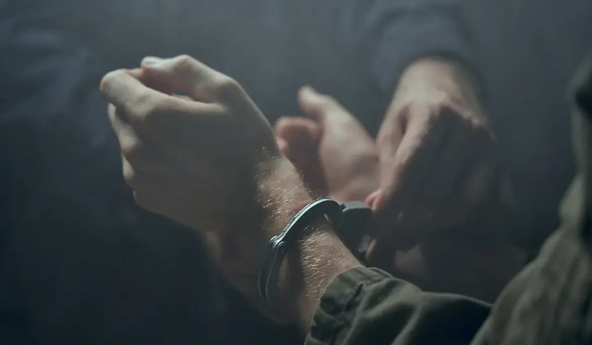 15 жастағы қызды «шариғат жолымен» тұрмысқа берген: сот үкімі күшінде қалды