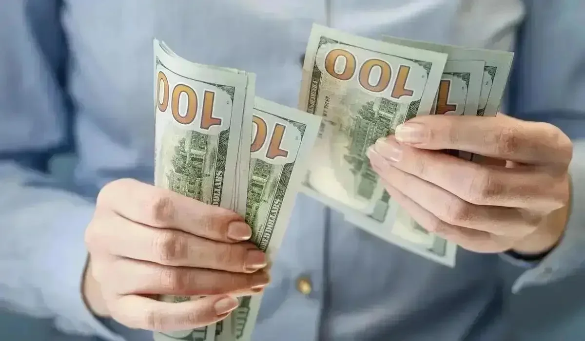Елімізде доллар күннен күнге арзандап келеді: 6 сәуірге арналған ресми бағамы жарияланды