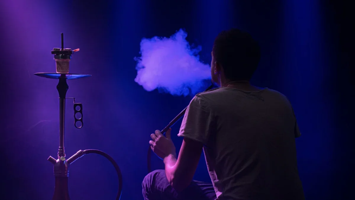 Кальян шегіп, есірткі сату, мас күйде жүру: Қызылордада жүздеген заңбұзушылық тіркелді