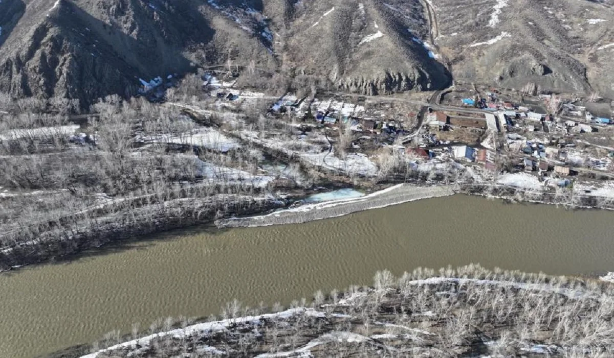 Су тасқыны: Қазақстанда қауіп төніп тұрған 300-ден аса ауыл тексерілді