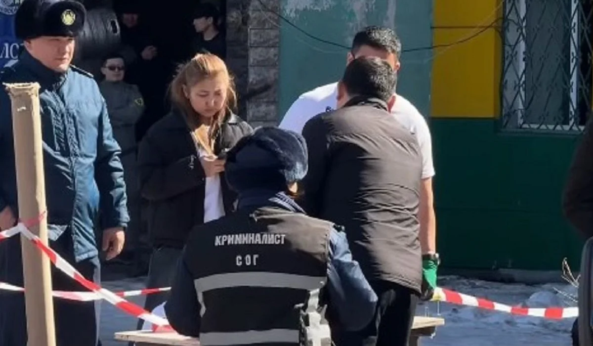 Қарағандыда үстіне бензин құйып, өзін өртеп жібермек болған ер адам жазаланды (ВИДЕО)