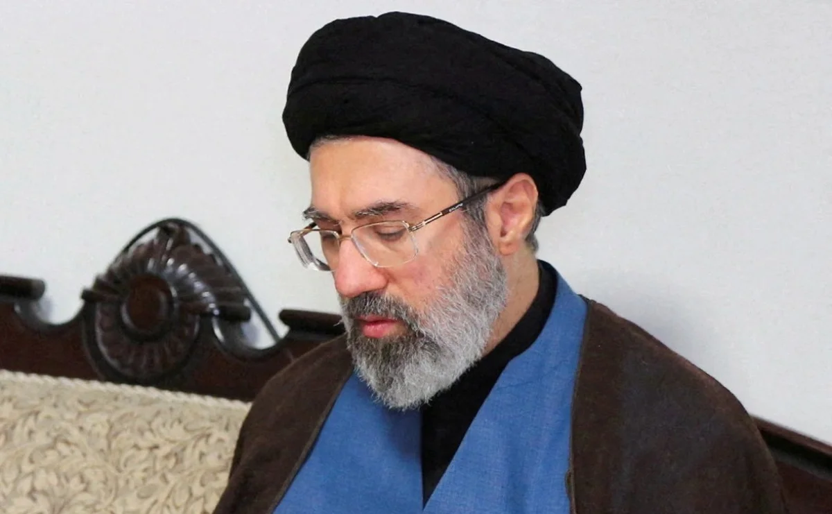 Иранның жоғарғы көшбасшысы ес-түссіз жатыр – БАҚ