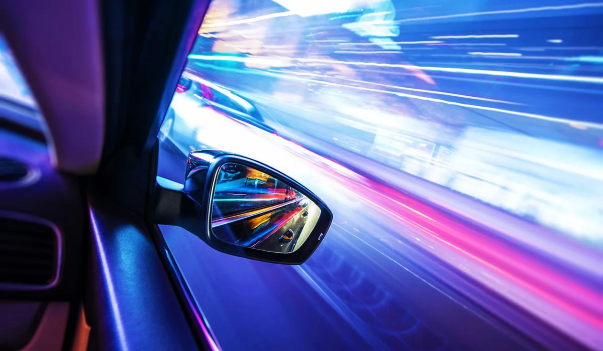 Астанада Zeekr жүргізушісі BMW-мен жарысты: полиция мәлімдеме жасады