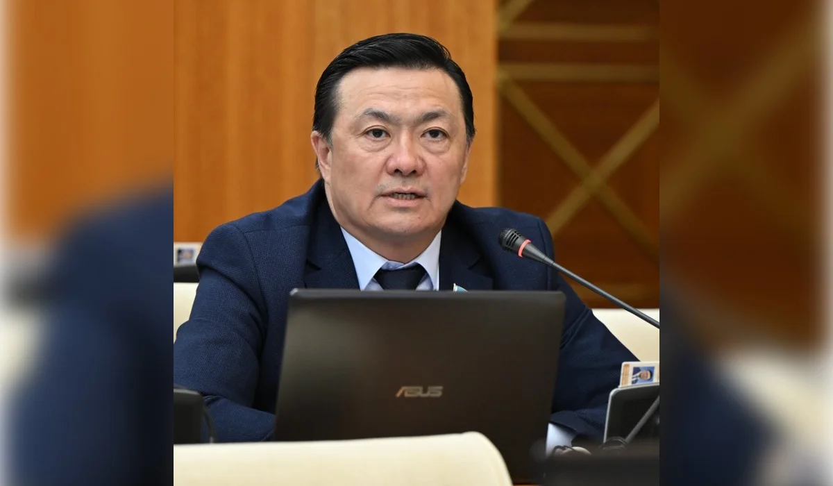 Жалған марапат саудасы: депутат «төсбелгі бизнесін» сынға алды