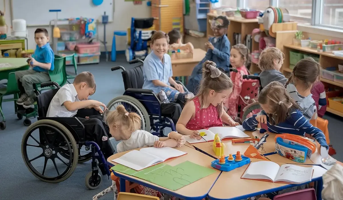 «Баланың «ерекше» екені көбіне балабақшаға келгенде ғана анықталады»: вице-министр қоғамдағы ащы шындықты айтты