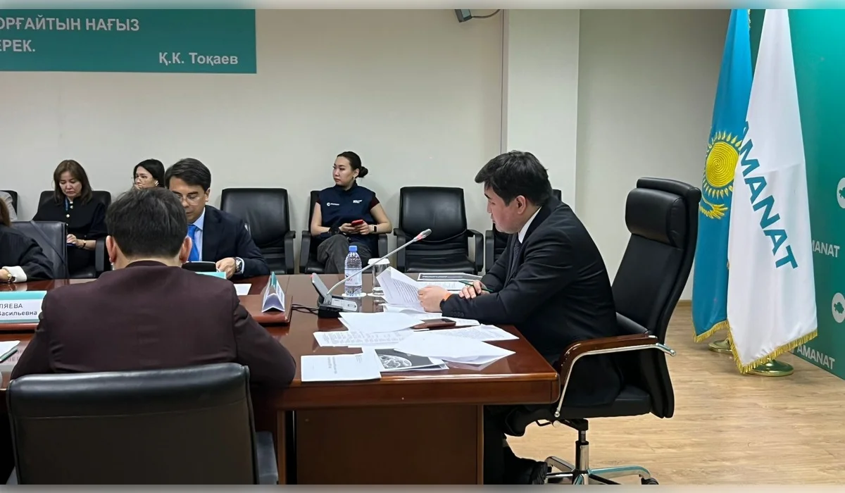 Қазақстанның жасанды интеллект дәуіріне дайындығы: жастар мен еңбек нарығындағы жағдай талқыланды