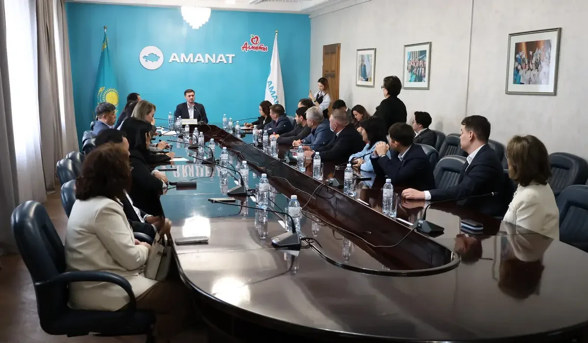 Александр Данилов Алматы қаласындағы БПҰ жетекшілерімен кездесу өткізді