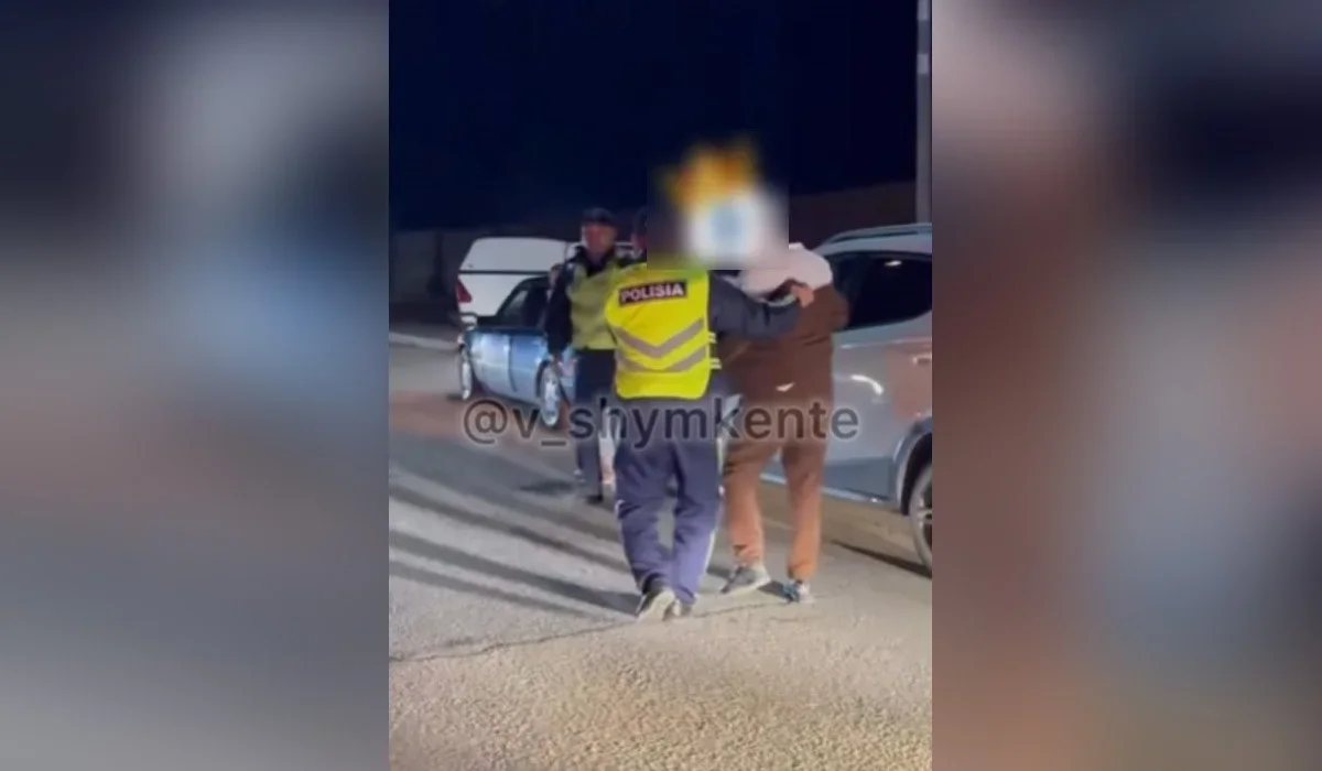 Шымкентте бір топ еркек 60 жастағы ер адамның аяғын сындырып, пышақтап кетті (ВИДЕО)