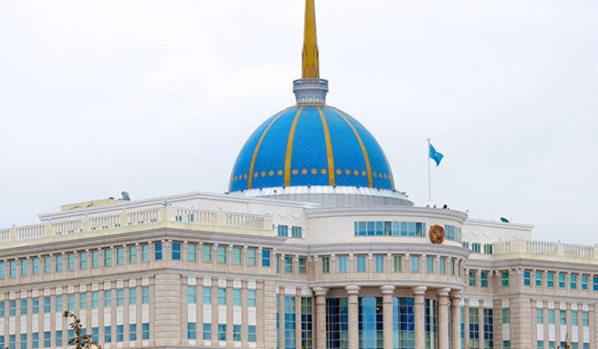 «Жалынды жырларын қалың оқырман сүйіп оқыды»: Тоқаев Шахановтың отбасына көңіл айтты