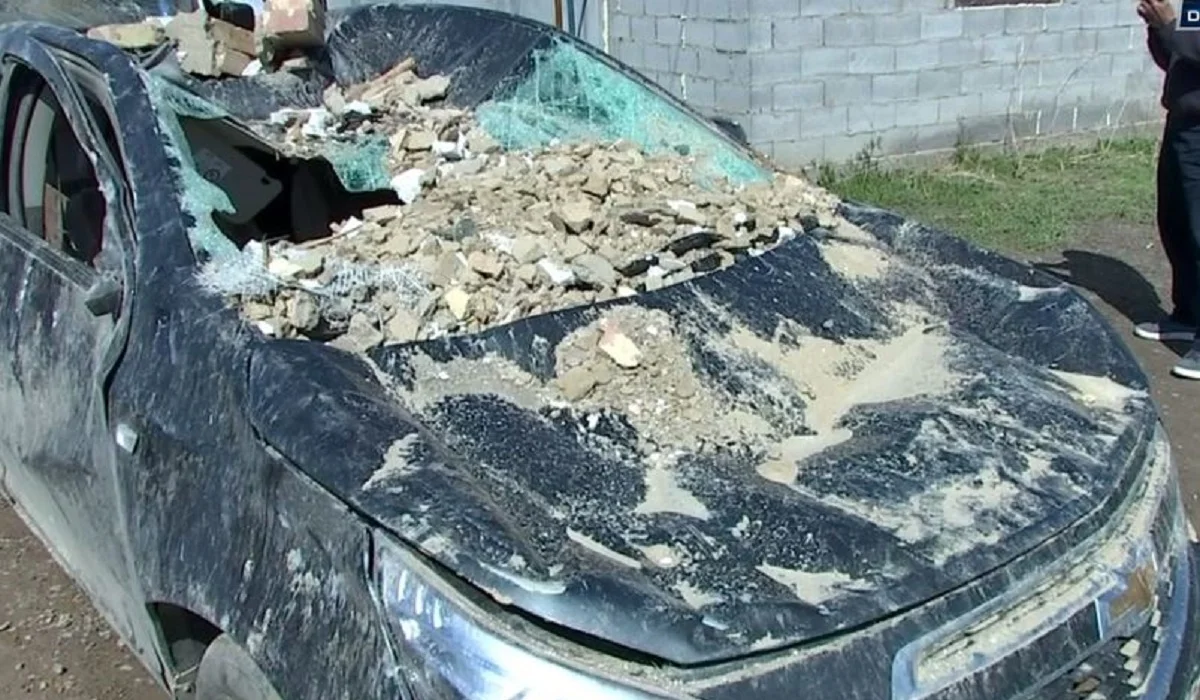 Алматының іргесінде жойқын жарылыс болып, бір үйдің күл-талқаны шықты: төрт адам зардап шекті