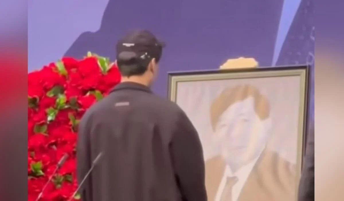 Мұхтар Шахановпен қоштасу рәсіміне Димаш Құдайберген қатысты (ВИДЕО)