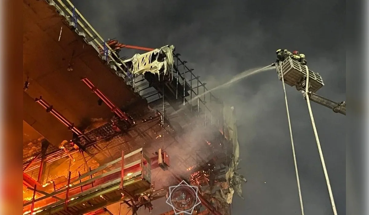 Павлодарда әлі салынып бітпеген көпірден үшінші рет өрт шықты