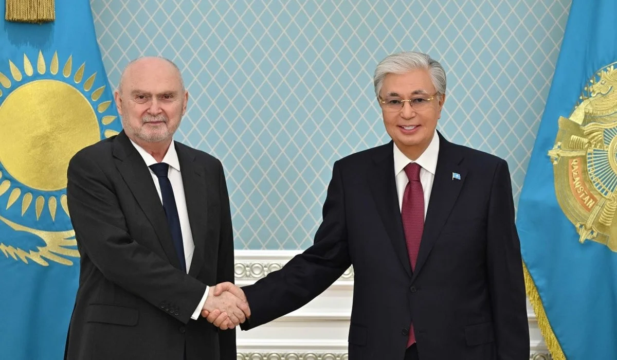 Тоқаев Ақордада ЕҚЫҰ бас хатшысы Феридун Синирлиоғлыны қабылдады