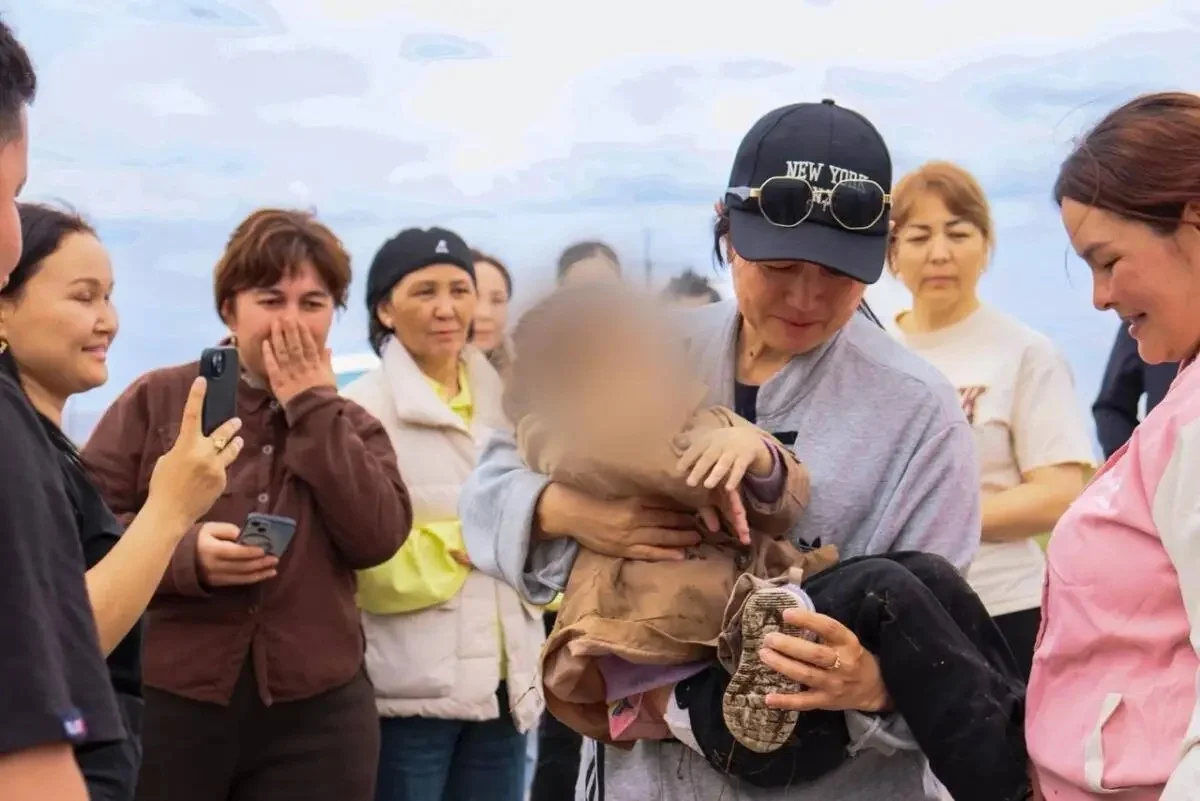 ШҚО-да жоғалып кеткен бүлдіршін көл жағасынан табылды