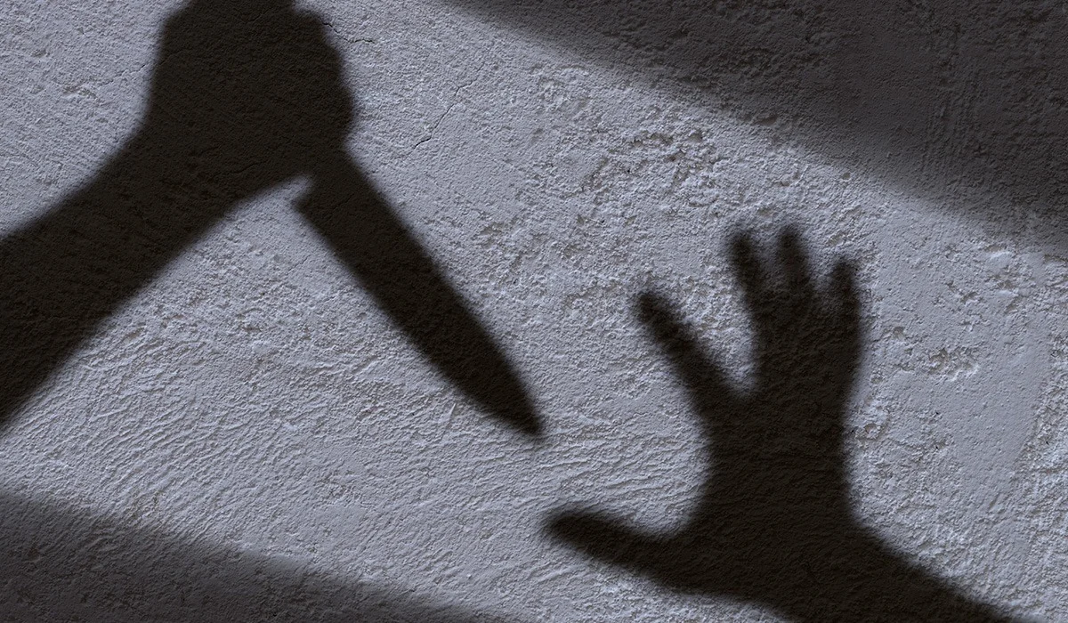 Қарағандыда көліктің ішінен әйелдің мәйіті табылды  – полиция 35 жастағы ер адамды ұстады