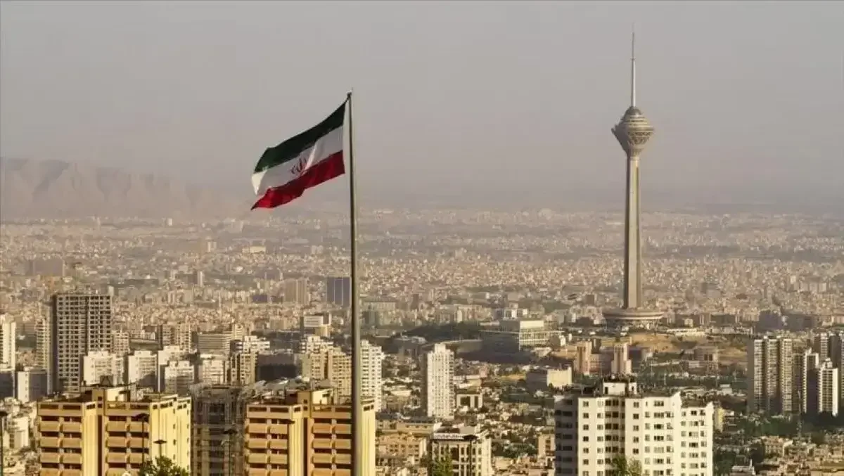 Иран парламенті Ормуз бұғазында кеме қозғалысы жайлы жаңа заң қабылдайды