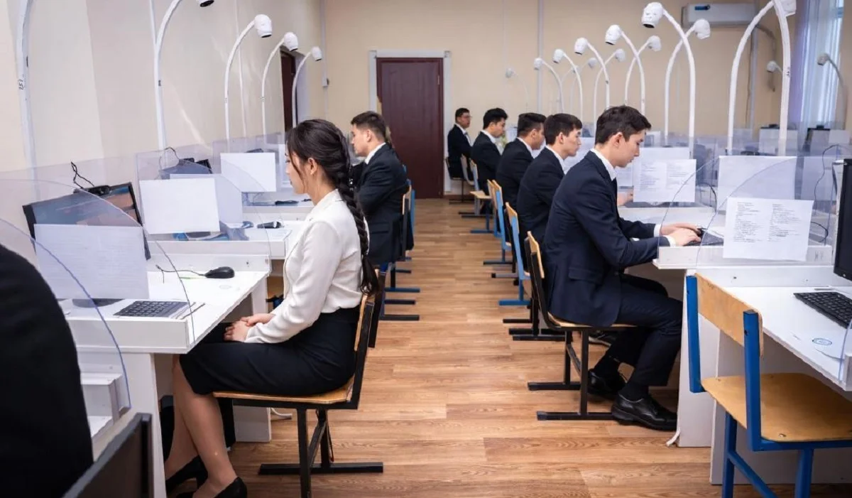 Негізгі ҰБТ: Қазақстанда 240 мыңға жуық талапкер тест тапсырады