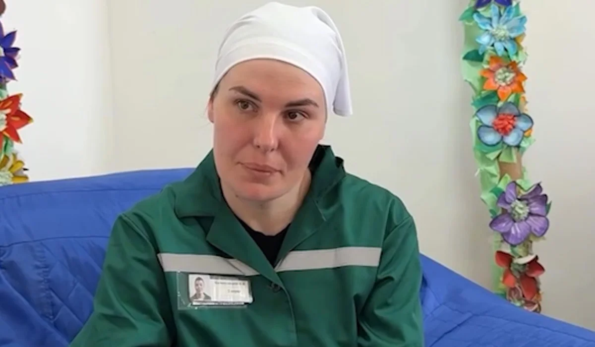 «Қызымды көрмегелі үш жыл болды»: СҚО-да есірткі таратқаны үшін 15 жылға сотталған әйел ағынан жарылды (ВИДЕО)