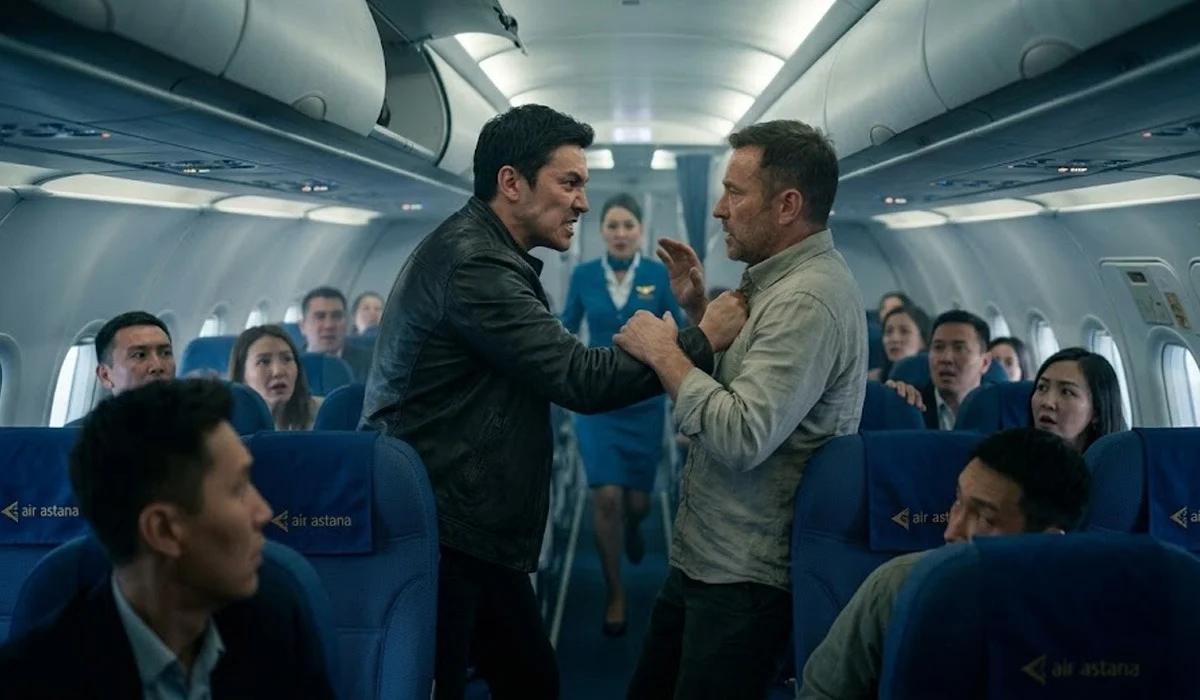Air Astana ұшағында күртеше үшін төбелескен екі қырғыз азаматы төрт айға қамалып, 6 млн теңге айыппұл арқалады (ВИДЕО)