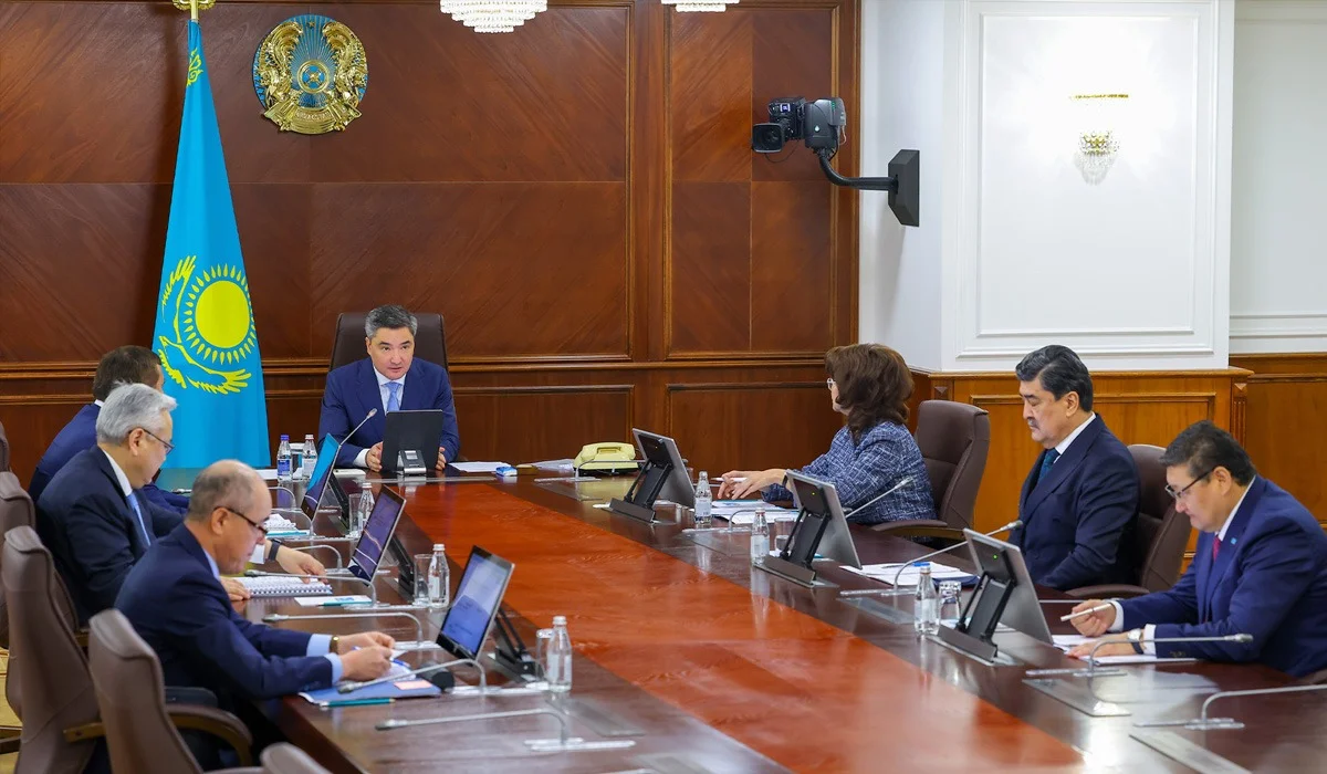 «Таза Қазақстан»: Бектенов Нәлібаевқа Ұлттық парктерді дамыту үшін ірі бизнеспен келіссөз өткізуді тапсырды