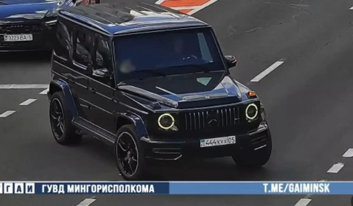 Беларусьте қазақстандық VIP-нөмірлі Гелендваген шу шығарды (ВИДЕО)