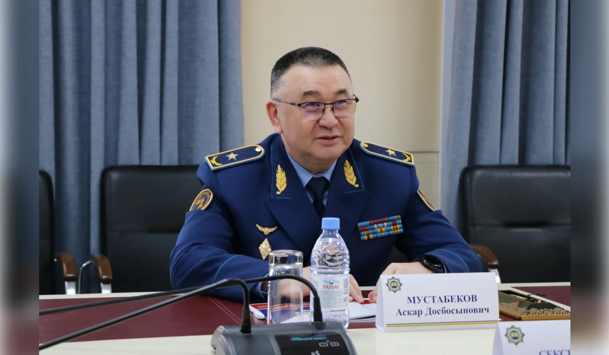 «Шағымданбайды»: қорғаныс министрінің орынбасары әскердегі ұлы туралы айтты