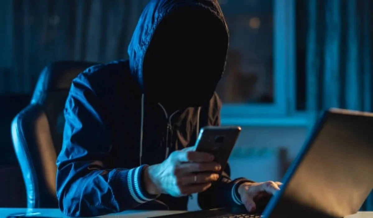 Ақсу тұрғыны 5 млн теңге несие рәсімдеп, оны алаяқтарға аударып жібермек болған