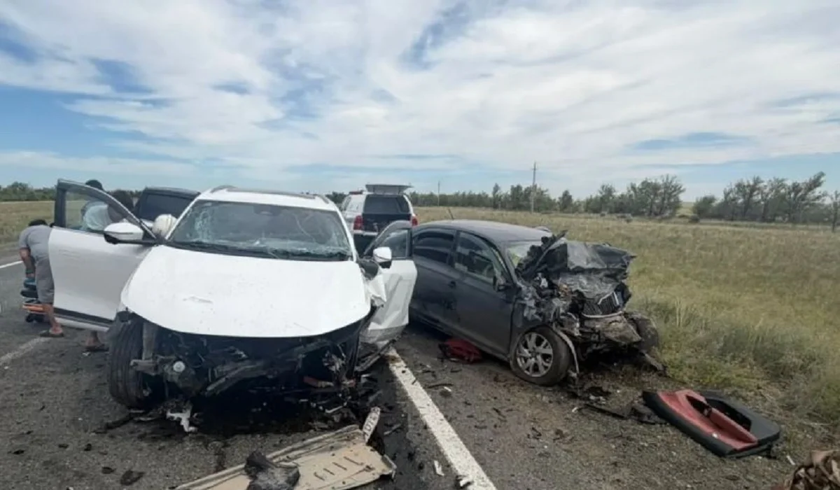 Павлодар облысында екі көлік соқтығысып, екі адам қаза тапты