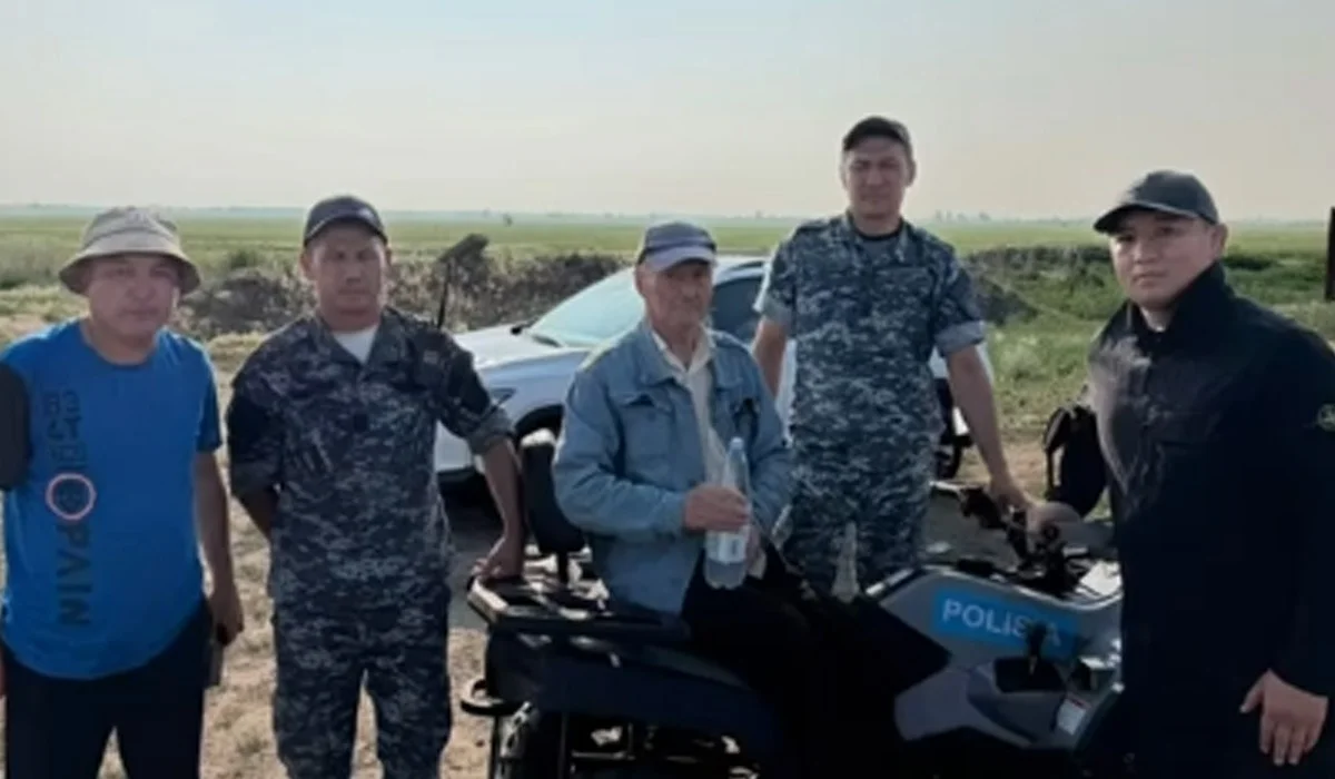 Павлодар облысында қалың қамыстың арасында аяғы сынып, екі күн дәрменсіз жатқан қария табылды (ВИДЕО)