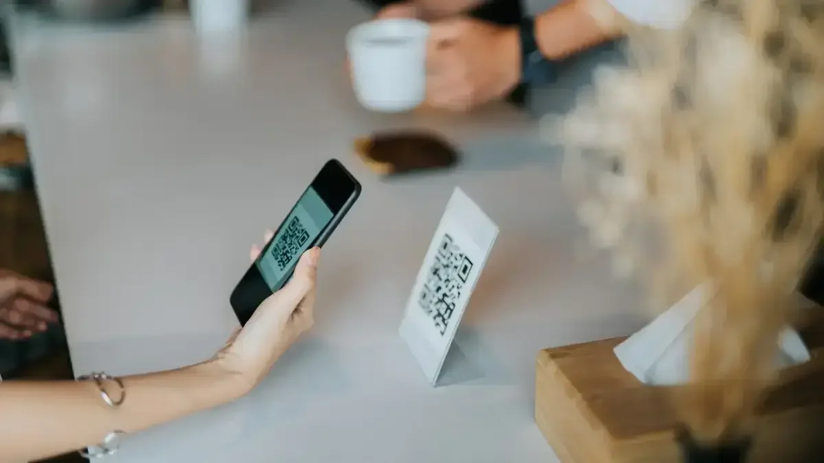 «Бірыңғай QR-код енгіземіз»: Ұлттық банк төрағасы жазда немен айналысатынын айтты