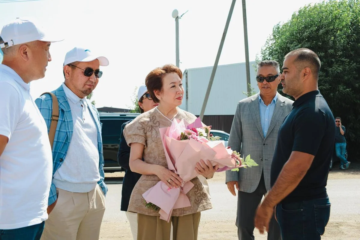 «Ақ жол» Көкшетауда отандық өндіріс пен халықтың несие жүктемесін талқылады