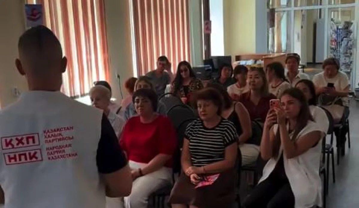 Қазақстан Халық партиясы Теміртауда кітапхана ұжымымен кездесу өткізді