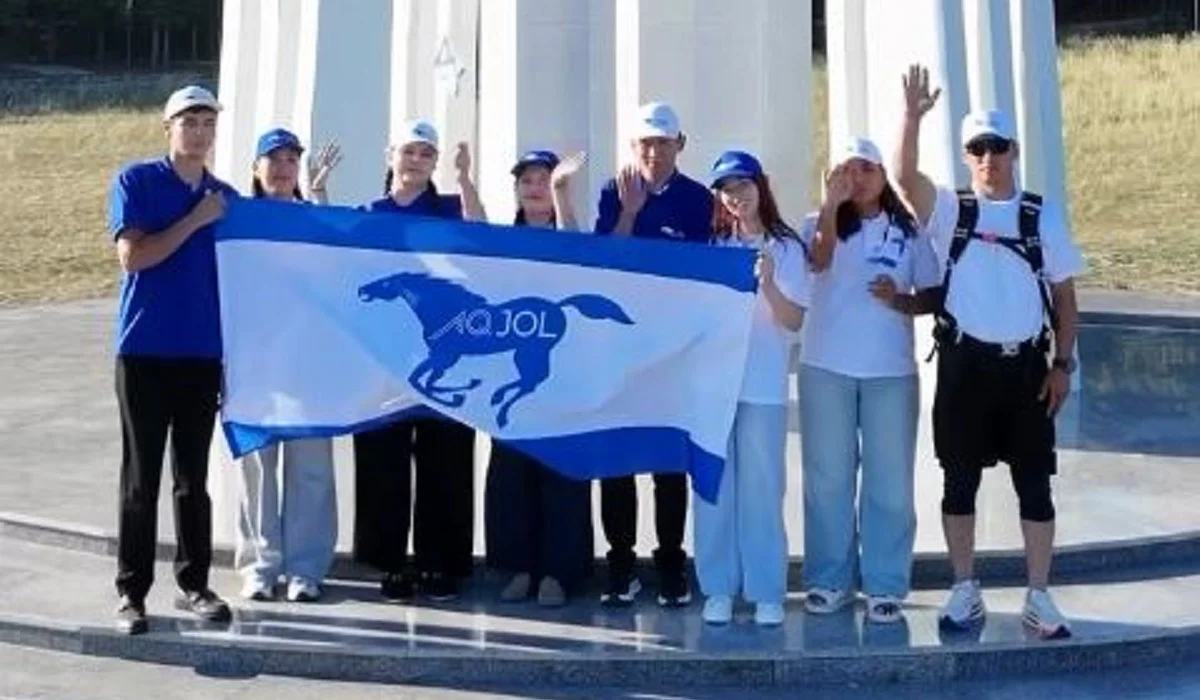 «Ақ жол» партиясы Бурабайда халықпен кездесті