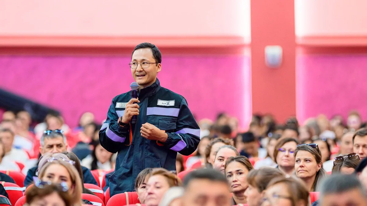 Жұмыс орындары, білім, медицина және цифрландыру: «Әділет» кандидаттары Қостанай облысының жұртшылығымен не талқылады