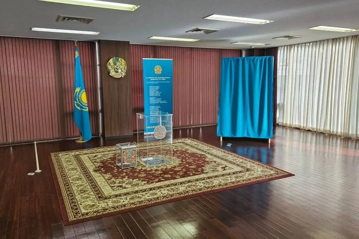 Құрылтай сайлауында алғашқы дауыс беру учаскелері Корея мен Жапонияда ашылды