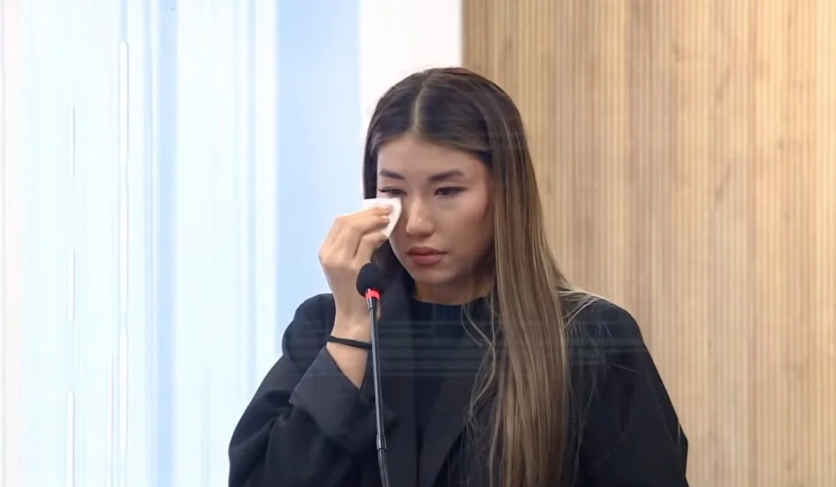 «Құлағы мен мұрнынан қан фонтанша атқылады»: марқұм Ұлдана Мырзуанның әріптесі сотта жылап жіберді