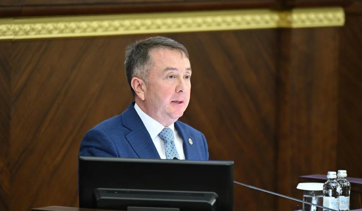 Ерлан Сәрсембаев Әділет министрі лауазымына қайта тағайындалды