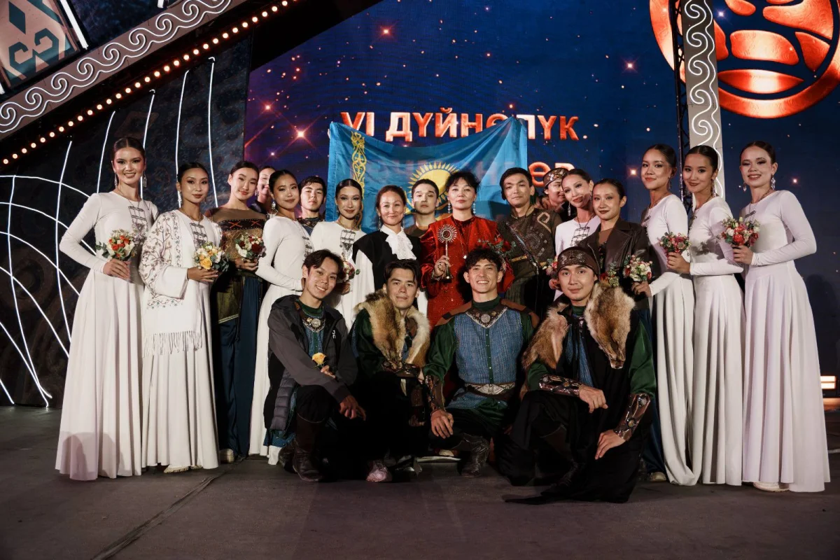 Көшпенділер ойындары: «Гүлдер» ансамблі «Этно-би» байқауында Гран-при иеленді