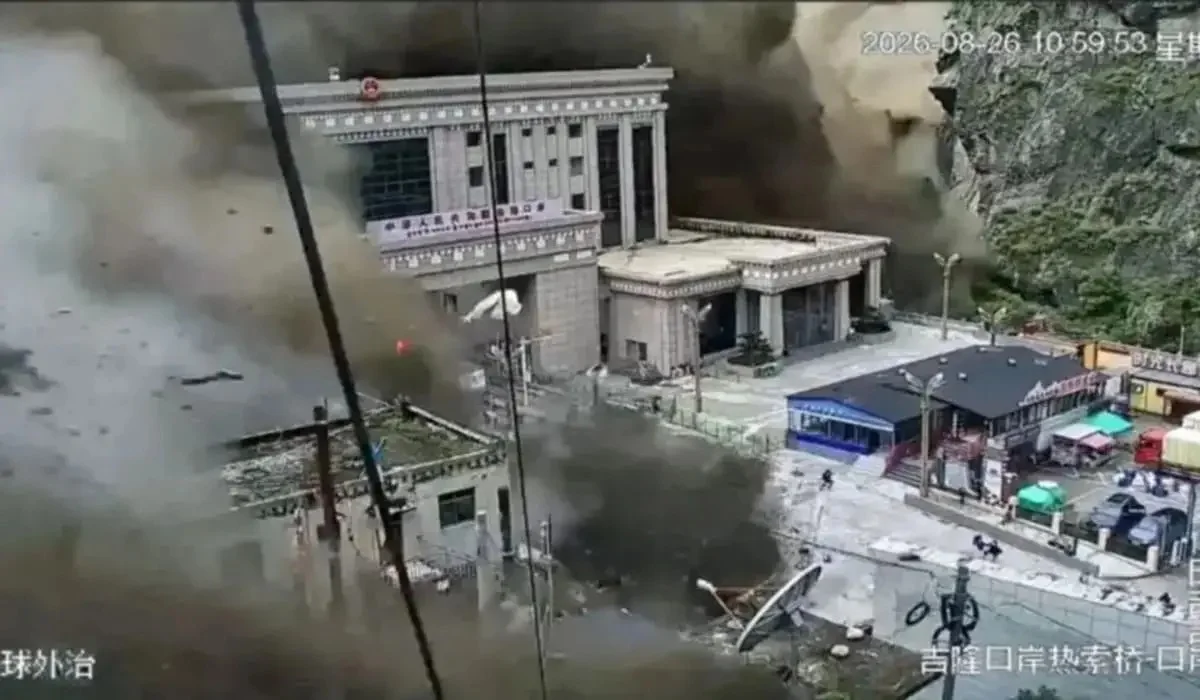 Непалдағы көшкіннен қаза тапқандар саны 1355 адамға жетті
