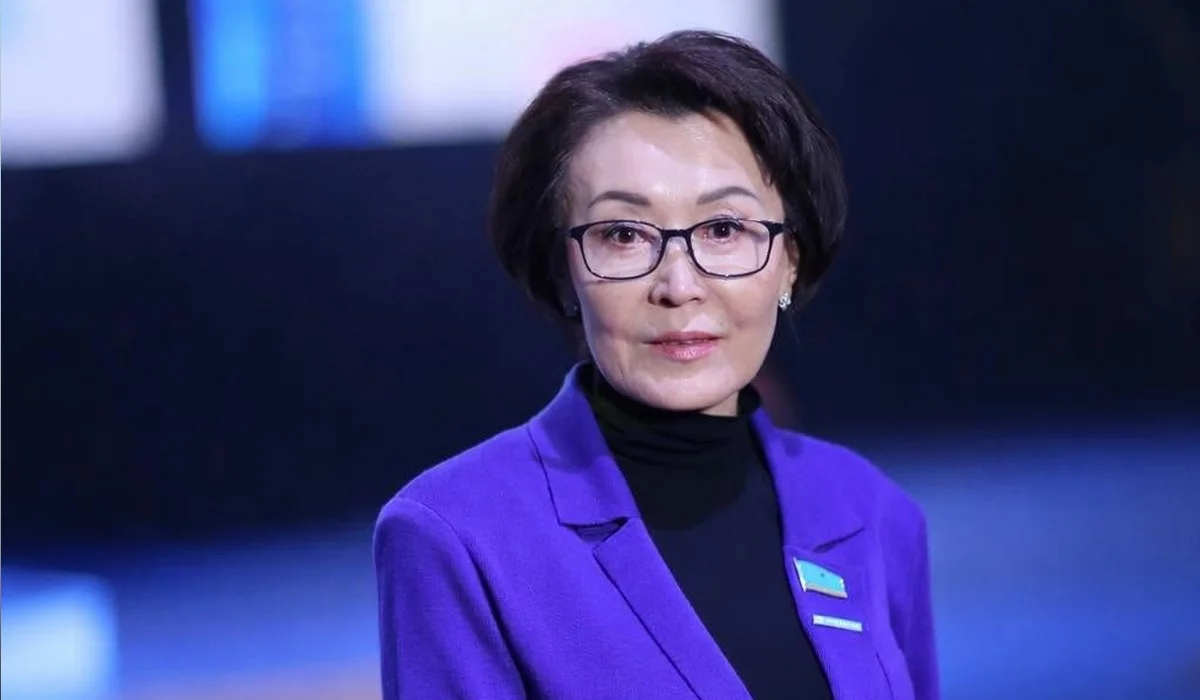 «Ұран деңгейінде қалмауы керек»: Үнзила Шапақ конституциялық құндылықтарды орнықтыруды ұсынды