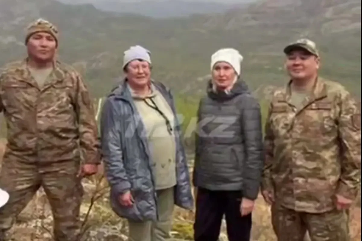 Қарағандыда құтқарушылар  тауда адасып қалған әйелдерді тапты