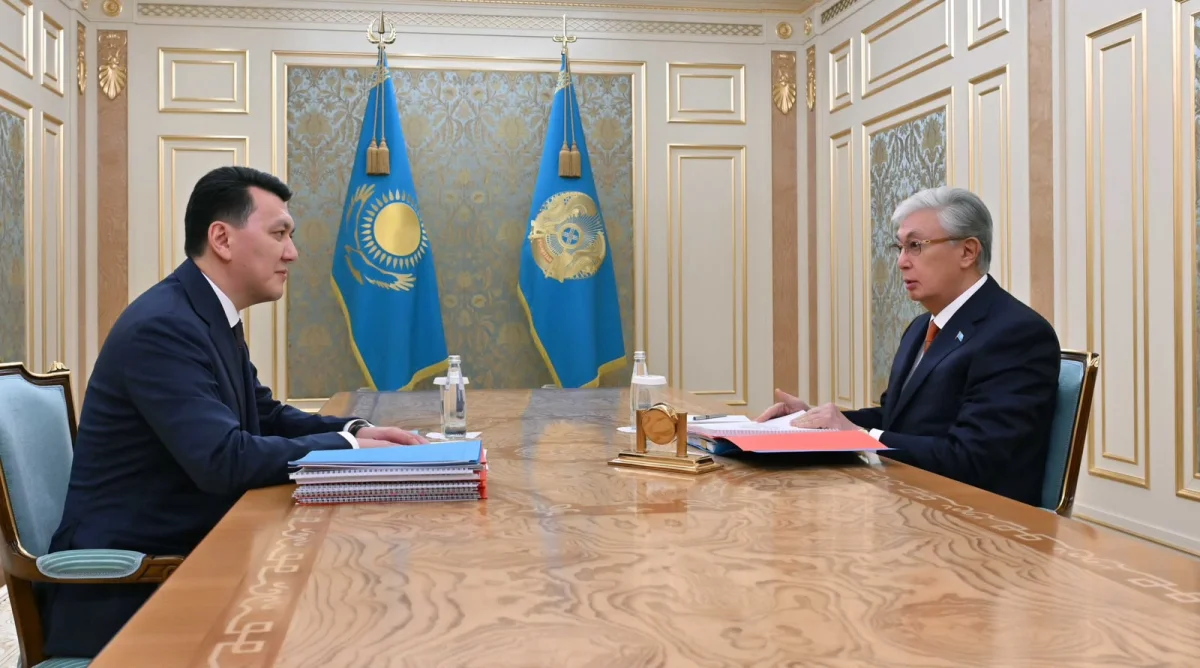Ішкі саясат пен президенттің тапсырмалары: Тоқаев Қаринді қабылдады