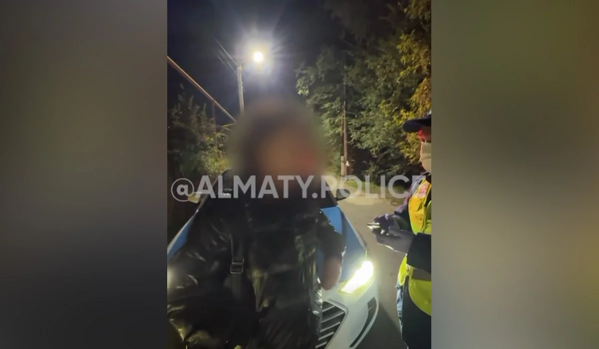 Алматы тұрғыны көршісінің терезесінен ауыр қылмысты көрген – үйден ер адамның мәйіті табылды (ВИДЕО)